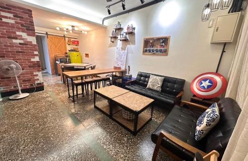 Taitung City Centre Villa | 台東市區 童年時光六人包棟民宿 附廚房及電動麻將
