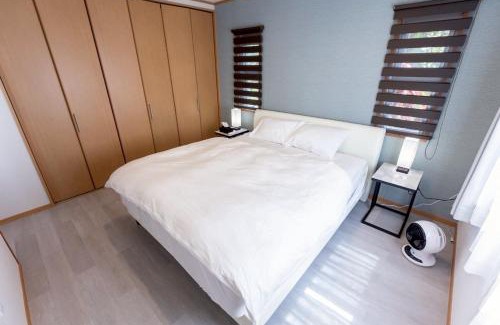 Miyakojima Apartment | 星空テラス BBQセット 宮古そば付き貸切ヴィラ Resort Villa ManMaka