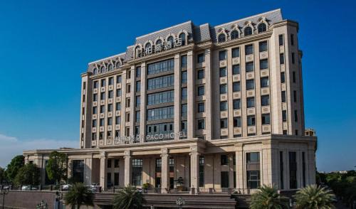Longhu Qu Hotel | 柏高酒店汕头高铁站店