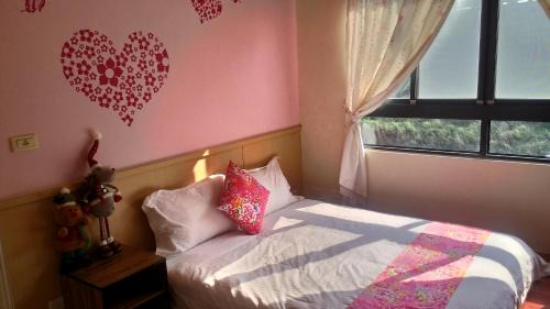 Sanyi Bed & Breakfast | 甘丹民宿-三義車站前客家幣合作店家