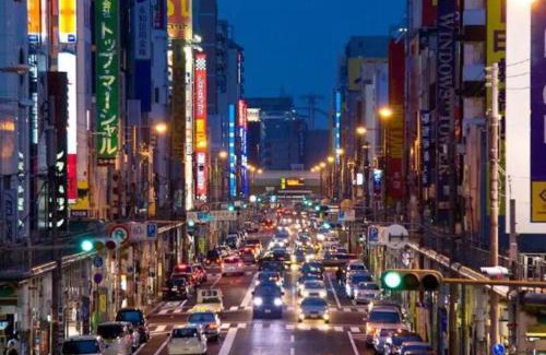 Abeno Apartment | 花跡民宿三号情侣房，家庭房，独享空间 ! 4分钟到难波，日本桥，心斋桥！