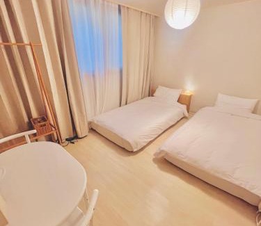 Yongsan-gu House | 낭만하우스
