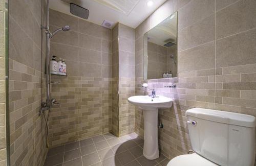 Bupyeong Hotel | 인천 동암 탑모텔 동암역