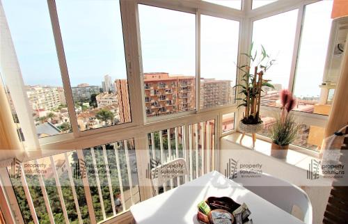 Benalmadena Costa Apartment | 1.012 Apartamentos Águila. Cercano a la playa y al centro de Benalmádena. Excelente ubicación.