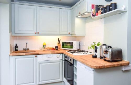New Forest District House | 1 Bed in Beaulieu 78926