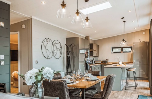 Bridgnorth Ski Chalet | 1 bedroom accommodation in Bridgnorth