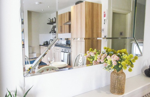 Gloucester Cottage | 1 bedroom accommodation in Gloucester