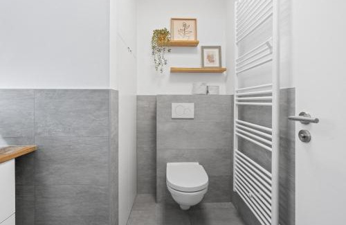 Nommern Apartment | 1 Bedroom Apartment - 5 Min Walk to Train Station