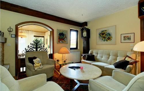 Kukci Apartment | 1 Bedroom Cozy Apartment In Porec