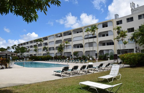 Sandy Lane Apartment | 1 Bedroom flat, Air. Cond, Swimming Pool, 10 minutes from Beach