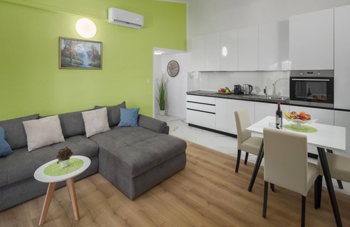 Nova Vas Apartment | 1 bedroom lovely apartment in Novas Vas