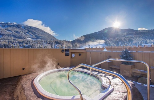 Whistler Village Apartment | 1 Bedroom Mountain View | Amazing Location!
