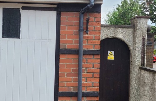 Luton Apartment | 1 Bedroom - Sleeps 3 - Free Parking