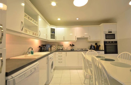 Dartmouth Cottage | 1 Bight Boatyard