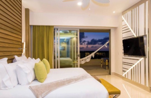 Punta Sam Resort | 1 BR Suite in Garza Blanca Resort Punta Sam, Beachfront, 2 BR also available
