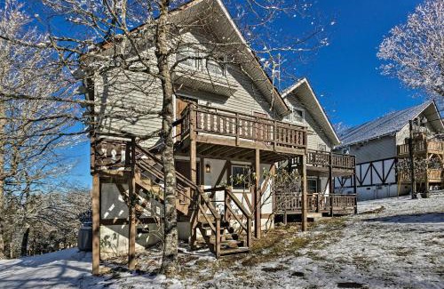 Beech Mountain House | 1 Mi to Beech Mtn Ski Resort Home with Large Yard