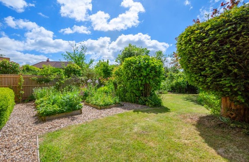 Edingthorpe Cottage | 1 New Thatched Cottage