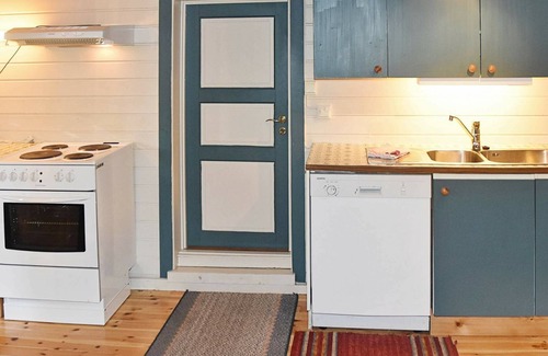 Volda House | 10 person holiday home in Folkestad