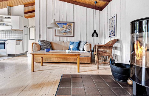 Helberskov Strand House | 10 person holiday home in Hadsund