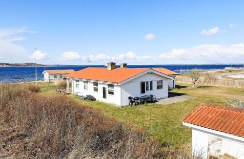 Hvalpsund House | 10 person holiday home in Farsø-By Traum