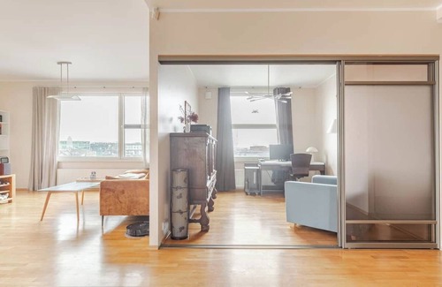 Maakri Apartment | 100 m², 4-room central smart apt