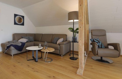 Mastershausen Apartment | 100 m² Apartment ∙ 2 bedrooms ∙ 6 guests