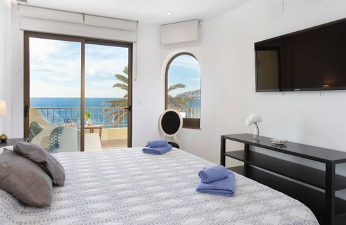 Almunecar Apartment | 100 m² Apartment ∙ 1 bedroom ∙ 3 guests