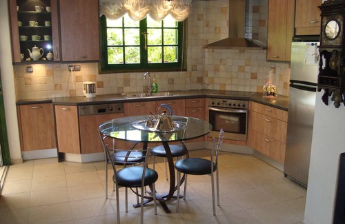 Agia Pelagia Apartment | 100 m² Apartment ∙ 3 bedrooms ∙ 6 guests