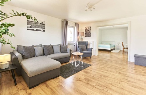 Rutesheim Apartment | 100 m² Apartment ∙ 3 bedrooms ∙ 5 guests
