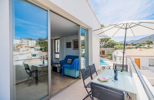 Cala San Vicente Ski Chalet | 100 m² Chalet ∙ 3 bedrooms ∙ 5 guests