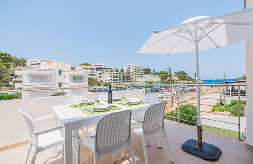 Cala San Vicente Ski Chalet | 100 m² Chalet ∙ 3 bedrooms ∙ 6 guests