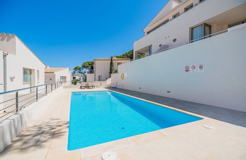 Cala San Vicente Ski Chalet | 100 m² Chalet ∙ 3 bedrooms ∙ 6 guests