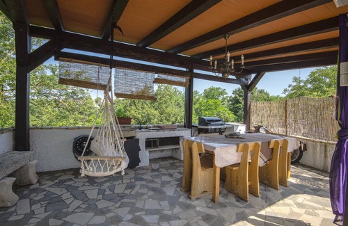 Rezanci House | 100 m² House ∙ 2 bedrooms ∙ 4 guests