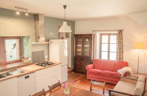 Issac House | 100 m² House ∙ 3 bedrooms ∙ 6 guests