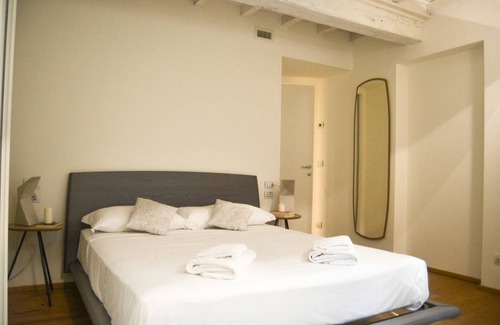 Cerchia dei navigli Apartment | 100 m² Apartment ∙ 2 bedrooms ∙ 4 guests