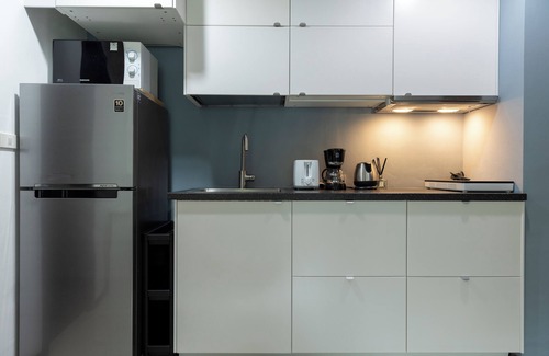 Rawai Condo | 100mBeachfront gym Swimming Pools c100