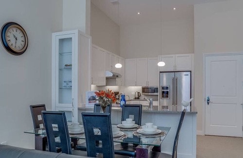 Penn Quarter Apartment | 102 m² Apartment ∙ 2 bedrooms ∙ 5 guests