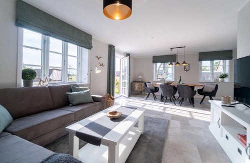 Oevenum House | 102 m² House ∙ 3 bedrooms ∙ 5 guests