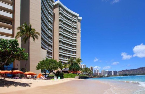 Waikiki Hotel | 103 m² Hotel ∙ 127 guests