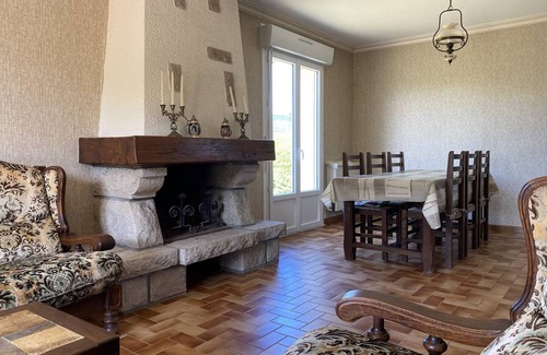 Planguenoual House | 104m² house with large enclosed garden.