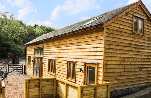 Acton Scott Cottage | 105 m² Cottage ∙ 2 bedrooms ∙ 4 guests