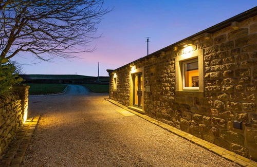Cowling Cottage | 105 m² Cottage ∙ 2 bedrooms ∙ 4 guests