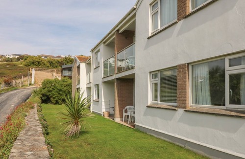 Mawgan Porth Cottage | 105 m² Cottage ∙ 2 bedrooms ∙ 4 guests