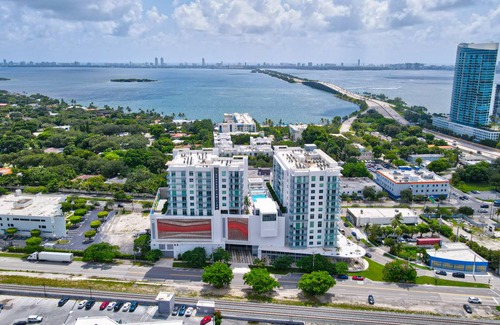 Northeast Miami Apartment | 107 m² Apartment ∙ 2 bedrooms ∙ 6 guests