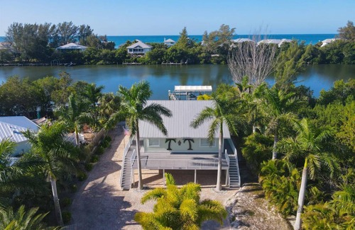 Cape Haze House | 108 m² House ∙ 2 bedrooms ∙ 6 guests