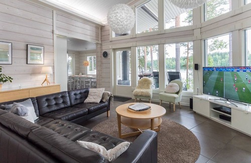 Iltasmaki House | 110 m² Apartment ∙ 3 bedrooms ∙ 8 guests