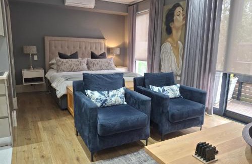 Knysna Central Apartment | 112 Luxury Studio at The Gallery