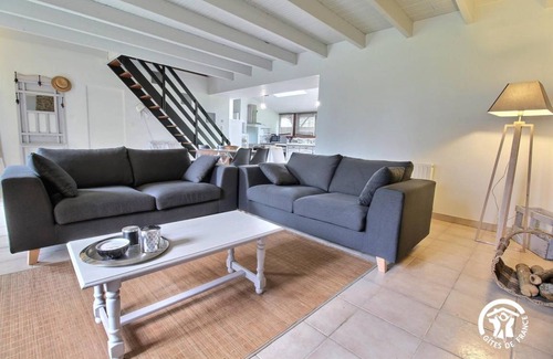 Plumeliau House | 112 m² Gîte ∙ 2 bedrooms ∙ 6 guests