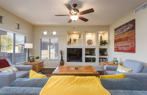 North Scottsdale Condo | 115 m² Condo ∙ 2 bedrooms ∙ 6 guests