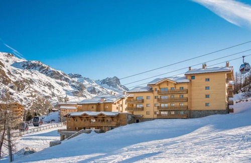 Les Boisses Apartment | 116 m² Apartment ∙ 4 bedrooms ∙ 8 guests